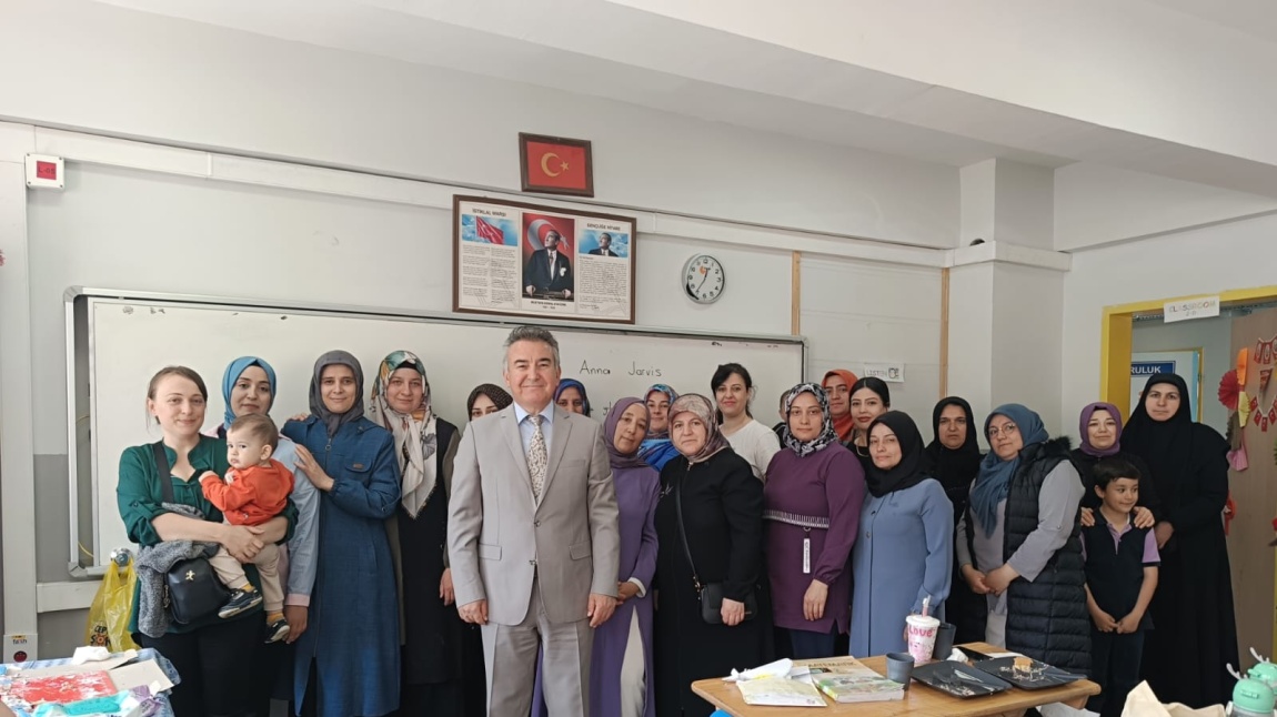2/D Sınıfı Anneler Günü Etkinliği.